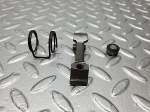 ⚙48863⚙ Mercedes-Benz W108 Valve Rocker Arm With Retaining Spring & Tappet - Picture 1 of 6