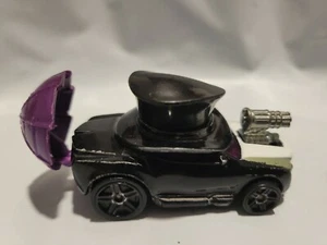 Hot Wheels DC The Penguin Die-cast BDM68 LOOSE - Picture 1 of 6