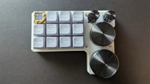 CXT VIA/QMK 4x3 Customizable RGB Marco Keyboard with 4 Knobs for Simulation Game - Picture 1 of 26