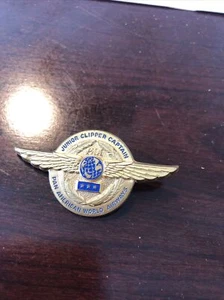 Junior Clipper Captain Pan American World Airways Pin - Picture 1 of 4