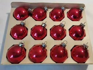 Ornamenti in vetro vintage 2" palline rosa caldo Coby scatola originale USA set di 12 - Foto 1 di 10