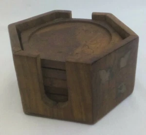 Hexagon-shaped wooden coasters in holder x 6, carved with brass inlaid flowers - Picture 1 of 12