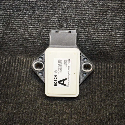 Sensor de aceleración Toyota Verso S _P12_ 2011 89183-05030 - Imagen 1 de 4