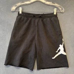 Jordan Sweatshorts Kids Medium 10-12 Pockets Basketball Drawstrings Big Logo - Picture 1 of 13