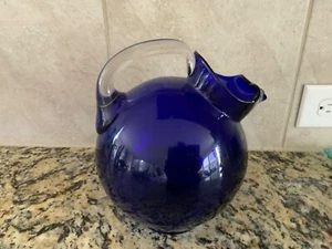 Vintage mid century BEAUTIFUL Cobalt Blue Vase Pitcher W/ Clear Handle  - Picture 1 of 6
