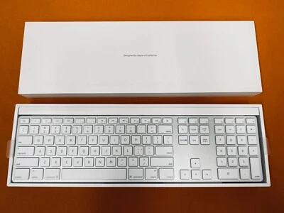 Apple Keyboard A1243 - Image 1 of 4