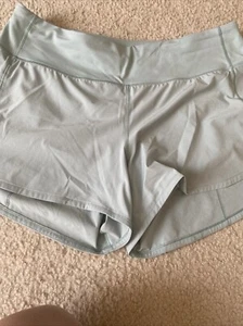 Pantaloncini donna Lululemon taglia 10 - Foto 1 di 5