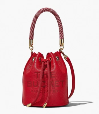 Marc Jacobs The Leather Mini Bolsa Balde Transversal ~Nova Com Etiqueta~ Vermelha Verdadeira - Imagem 1 de 4