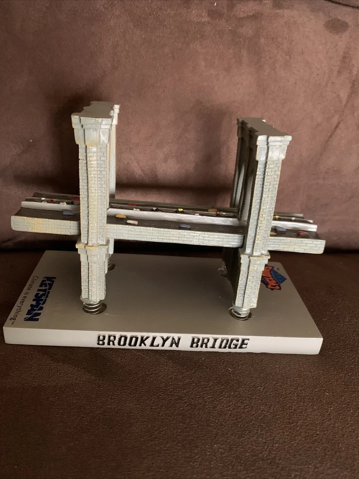 RARE BROOKLYN BRIDGE BOBBLEHEAD SGA NY METS MiLB KEYSPAN PARK BOBBLE CYCLONES - Image 1 of 4