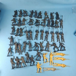 Vintage Grey Soldier Mpc German Army Mix Of Gray And Japanese - Picture 1 of 5