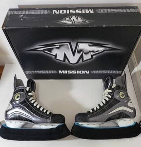 Mission Pure S300 Herren Eishockey Schlittschuhe Pitch 3 USA schwarz/weiß mit Zubehör - Bild 1 von 10