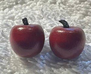 Vintage Wooden Red Apple Pierced Earrings Teacher School Gift Fruit Fall Jewelry - Picture 1 of 6
