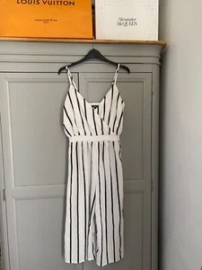 BOOHOO 3/4 Playsuit JUMPSUIT Size 10 Boho Chic Ibiza Party Summer Breton Stripe - Picture 1 of 6