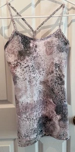 Lululemon Power Y Tank Size 4 Built In Shelf Bra - Picture 1 of 8