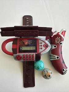 Bakugan Battle Brawlers Wrist Score BakuGauntlet Calculator 2009 + Launcher + 2 - Picture 1 of 4