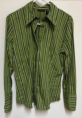 Camisa elástica vintage Y2k New York & Company verde dorada a rayas abotonadas grande Foto 1 de 4