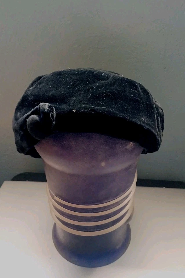  Vintage Classic French Style Crushed Black Velvet Beret Hat Red Lined S/M - Image 1 of 4