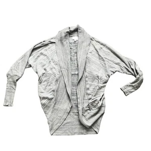 Wilfred Aritzia Damen-Cardigan Größe Small grau meliert Nieten offen Pullover - Bild 1 von 5