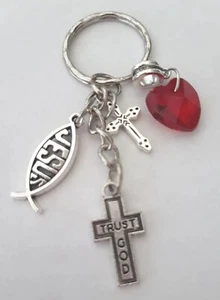 Llavero colgante de corazón vidrio rojo vidrio rojo Religious Trust God Cross 2 dijes - Imagen 1 de 2
