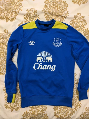 VINTAGE Everton Training Sweatshirt sz Adult Small. Chang, Umbro, Long Sleeve Cover