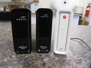Mix Lot (3) ARRIS Motorola Surfboard 16x4 DOCSIS 3.0 Cable Modems Black & White - Photo 1/10