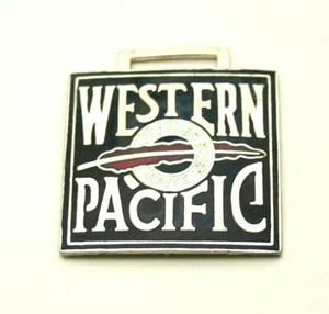 Vintage Western Pacific Feather River Railroad Zug Emaille Uhr Anhänger 1950-60er Jahre NOS - Bild 1 von 3
