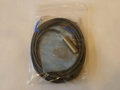 OMRON E2E-X3D1-N  12.00 MM DIAMETER NPN 3 WIRE INDUCTIVE PROXIMITY SWITCH - Image 1 of 3