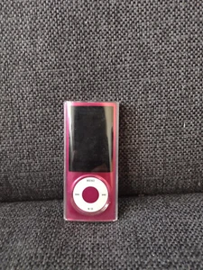 Apple iPod nano (4. Generation) PINK (8GB) - Bild 1 von 3