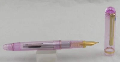 Caneta-tinteiro demonstradora Pilot cristal roxa e dourada com conversor CON-20 - Nova - Imagem 1 de 4