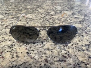 Ray Ban Aviator RB3025 029/71 Sonnenbrille silbernes Gestell graue Gläser mit Farbverlauf - Bild 1 von 8