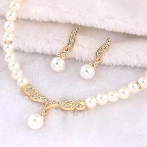 Rose Gold And Pearl Sparkling Wedding Necklace Earring Set - Picture 1 of 5