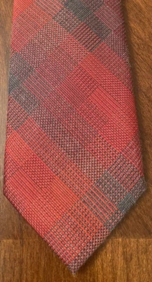 Alfani Red Men’s Tie Neck Tie Made In China - Image 1 of 4
