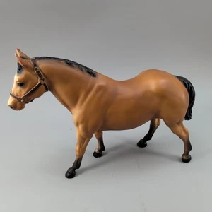 Vintage Breyer #98 Two Bits, Quarter Horse Moneying - tradizionale - supporto modellato - Foto 1 di 8