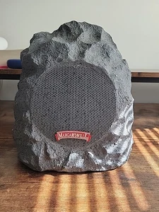Margaritaville On The Rock Outdoor Waterproof Bluetooth Wireless Speaker Tested - Picture 1 of 9