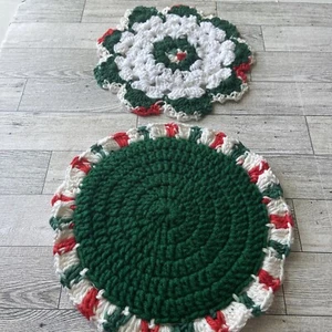 Crocheted Christmas Doilies (Set of 2) Hot Pads - Picture 1 of 13
