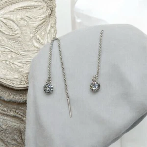 Orecchino Punto Luce con Zirconi tondi e Catena Argento 925 Nickel Free - Foto 1 di 4