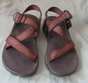 Sandalias para hombre CHACO marrones de doble correa deportivas senderismo talla 9 - Imagen 1 de 3