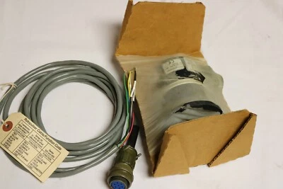 Dynapar Encoder HR5260060B001 With Cable - Image 1 of 4