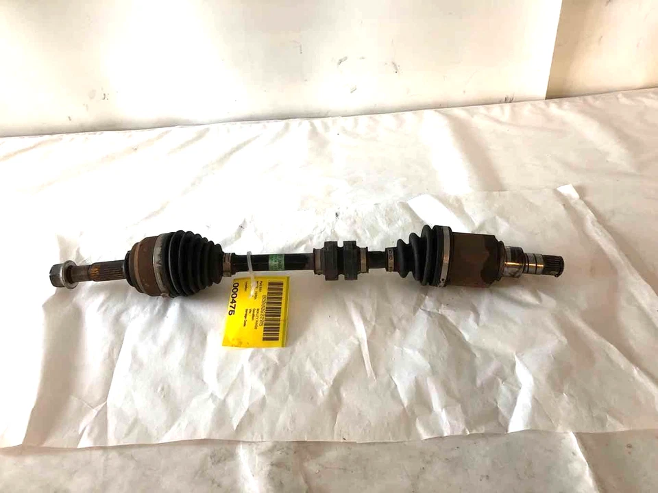 2012 - 2019 Nissan Versa Note conjunto de eixo dianteiro CV lado esquerdo do motorista LH - Imagem 1 de 4