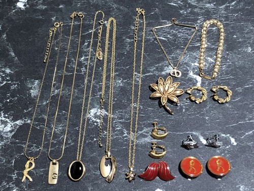 Accessori orecchini vendita all'ingrosso Dior cravatta accessori altri collana orecchini bracciale