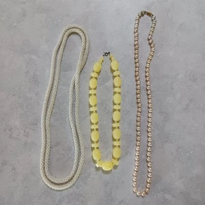 Vintage Necklace Lot - Custume Jewelry - Monet Pearl - Yellow Lucite - Seed Bead - Picture 1 of 17