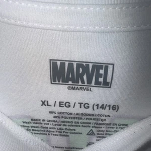 Marvel Venom Shirt Mens Kids XL White Comic Book MCU Disney Outdoor Biker  New - Picture 1 of 6