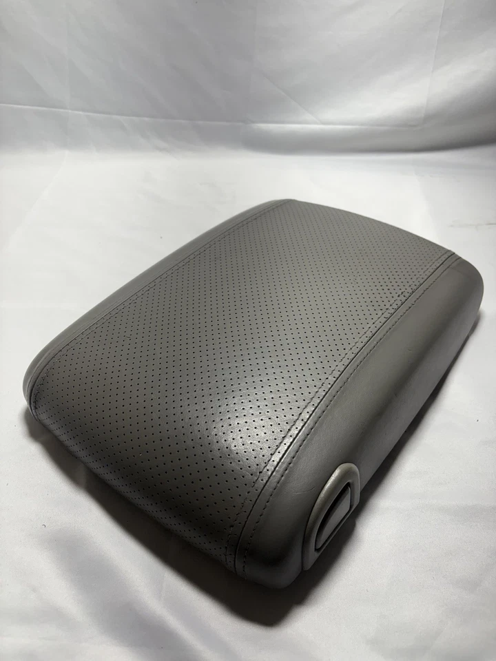 Cadillac Escalade 2001-2006 consola central tapa reposabrazos cuero gris OEM Foto 1 de 4