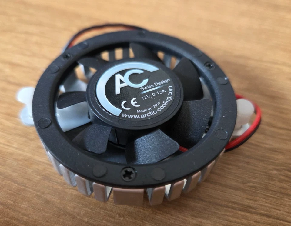 Arctic Cooling VGA Cooler 55mm - Image 1 of 4