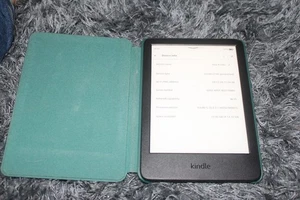 Teal Cased 11th Gen Kindle ((812)) - Picture 1 of 1