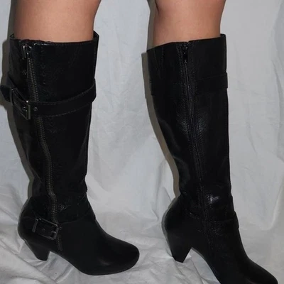 Botas hasta la rodilla de cuero Arturo Chiang vintage con detalle de hebilla ✨ Foto 1 de 4