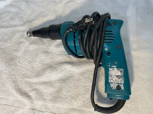 Makita 6800DBV Drywall Screwdriver - Needs Bit - Japan 3.5A 2500RPM VSR screwgun - Picture 1 of 10