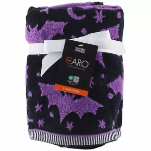 Caro Bats Halloween Hand Towel Set of 2 Black Purple - Picture 1 of 2