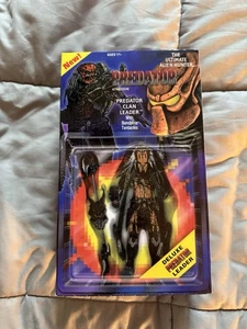 FIGURA DE ACCIÓN NECA PREDATOR ULTIMATE CLAN LEADER 7" - Imagen 1 de 6