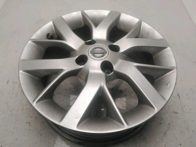 JANTE ALLIAGE -- Nissan Note (E12) MPV 1.5 dCi 90 (K9K) 2015 D03003VU1A - Imagen 1 de 2